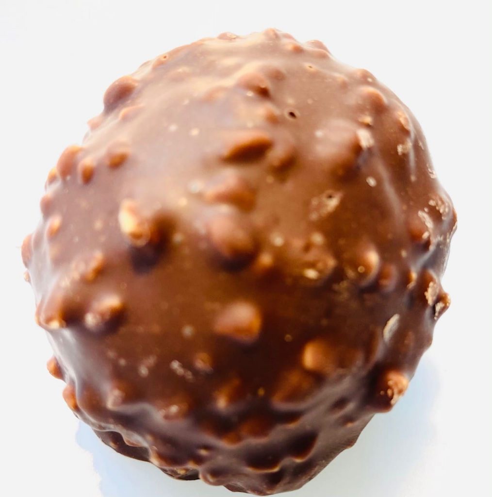 Gros Rocher Praliné Noisettes Noir